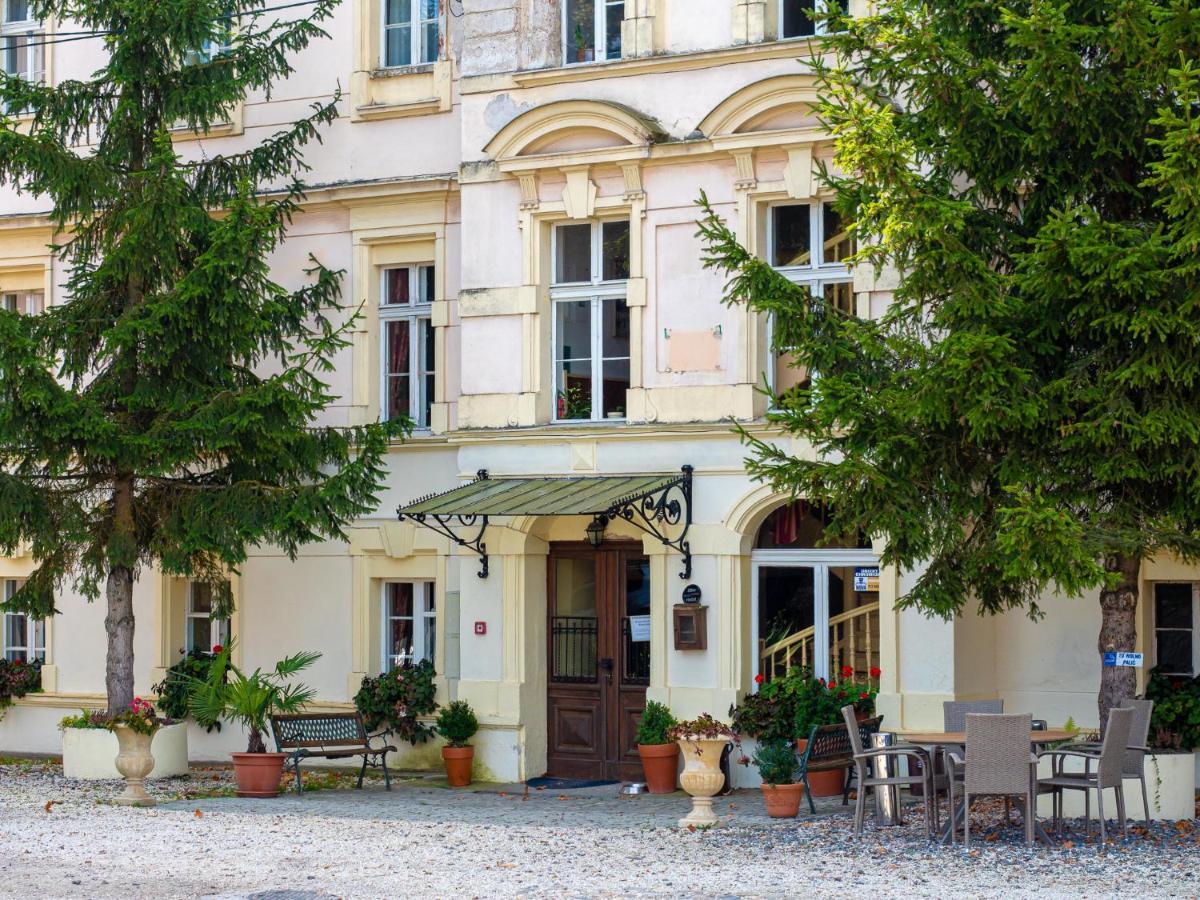 Palac Lawica- Splywy Przelomem Bardzkim Klodzko Exterior photo